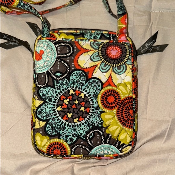 Vera Bradley Disney Crossbody set - Picture 6 of 12
